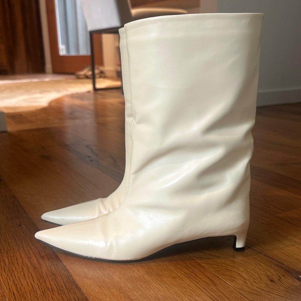 JILL SANDER cream, leather ankle boots.